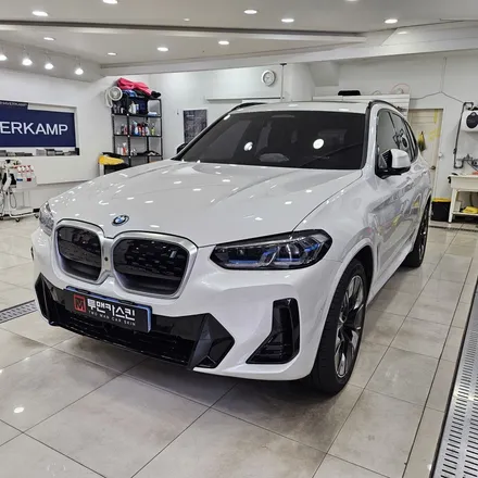 BMW ix3 그릴랩핑 사이드미러랩핑 디퓨져랩핑 / 3m2080 유광블랙 / 인천 남동구 논현동