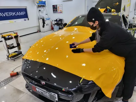 [투맨카스킨] 재규어 F타입 전체랩핑 / 옐로우랩핑 / 3m 썬플라워 랩핑 / 재규어랩핑 / 인천랩핑 김포랩핑 청라랩핑 일산랩핑 파주랩핑 송도랩핑 강서구랩핑 시흥랩핑 / 인천 서구, 부평, 부천