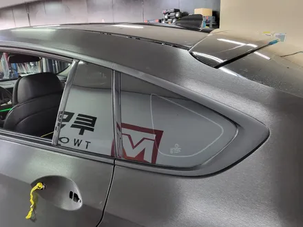 [투맨카스킨]BMW 5gt 전체랩핑 / 실내랩핑 / 브러쉬드블랙메탈릭 / 3m2080 / 인천랩핑 / 논현랩핑 / 시흥랩핑 / 송도랩핑 / 청라랩핑 / 인천 서구, 부평, 부천