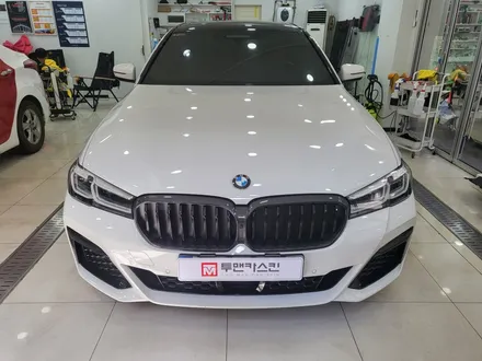 BMW 5시리즈 루프스킨 잘하는곳 / 블랙ppf 루프스킨 / 최고의 광도, 발수력, 필름 수명까지 랩핑지보다 한수 위 / 인천ppf잘하는곳 / 인천 서구, 부평, 부천
