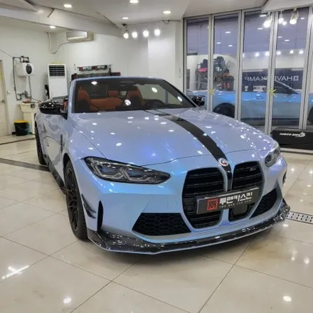 BMW M4 기존 사틴블랙 랩핑 제거 후 오토벨벳 문스톤 그레이 컬러로 전체랩핑 재 시공 해드렸습니다^^ 추가로 커스텀 데칼까지!/ BMW M4 랩핑 전문점 투맨카스킨 / 파주랩핑 / 인천 남동구 논현동