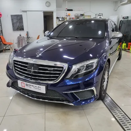 인천랩핑 벤츠 S63 amg 기존랩핑 제거 후 BMW 탄자나이트 컬러로 전체랩핑 진행 / 추가로 부분 실버크롬랩핑으로 고급스럽게 만들어 드렸습니다 / 인천 남동구 논현동