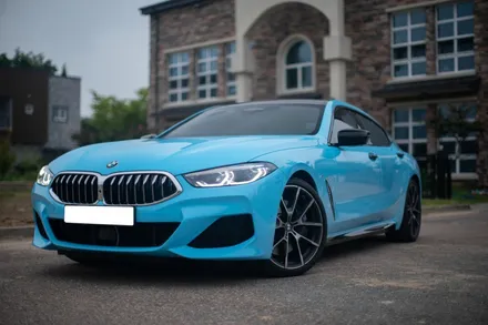 [투맨카스킨] BMW 8시리즈 전체랩핑 / 멋진 차량에 유니크한 색상을 입히다 / 3m2080 스카이블루 / 인천 서구, 부평, 부천