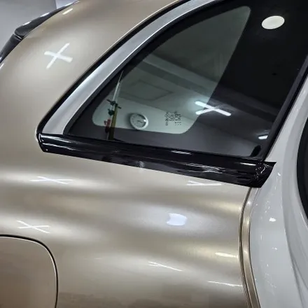 벤츠 EQS 580 SUV 전체랩핑 진행해드렸습니다 / 샴페인골드 전체랩핑 / 전체 크롬죽이기 / 럭셔리 차량으로 만들어 드렸습니다^^ / 시흥랩핑 시흥 랩핑전문점 / 인천 남동구 논현동