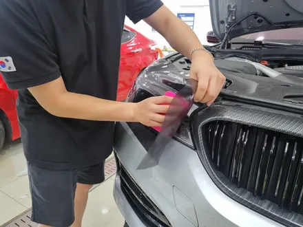 BMW 5시리즈 G30 랩핑잘하는곳 / 전체 크롬딜리트로 차량을 더욱 포스있게 변신완료 / 루프스킨 / 라이트필름 톤다운 / 서산랩핑 서산시랩핑 서산ppf 서산시ppf / 인천 서구, 부평, 부천