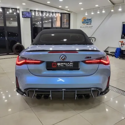 BMW M4 기존 사틴블랙 랩핑 제거 후 오토벨벳 문스톤 그레이 컬러로 전체랩핑 재 시공 해드렸습니다^^ 추가로 커스텀 데칼까지!/ BMW M4 랩핑 전문점 투맨카스킨 / 파주랩핑 / 인천 남동구 논현동