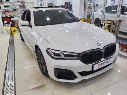 BMW 5시리즈 루프스킨 잘하는곳 / 블랙ppf 루프스킨 / 최고의 광도, 발수력, 필름 수명까지 랩핑지보다 한수 위 / 인천ppf잘하는곳 / 인천 서구, 부평, 부천