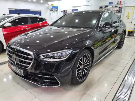 벤츠 S클래스 랩핑 잘하는곳 / 벤츠 S500 4matic / 깔끔한 순백의 화이트 랩핑 / 에이버리데니슨 / 유광화이트 / 인천 연수구 랩핑 / 송도랩핑 / 인천 서구, 부평, 부천
