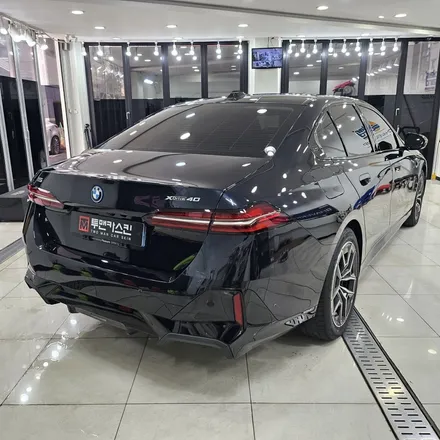 BMW i5 전체 PPF 작업 및 아이코닉글로우 그릴 유광블랙 랩핑 / 인천PPF 전문 / 인천 남동구 논현동