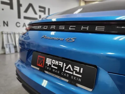 [투맨카스킨] 포르쉐 파나메라4s 전체랩핑 / 글로스메탈릭브라이트블루 / 에이버리데니슨 / 순정느낌의 블루컬러 / 인천랩핑 / 청라랩핑 / 송도랩핑 / 논현동랩핑 / 인천ppf / 인천 서구, 부평, 부천
