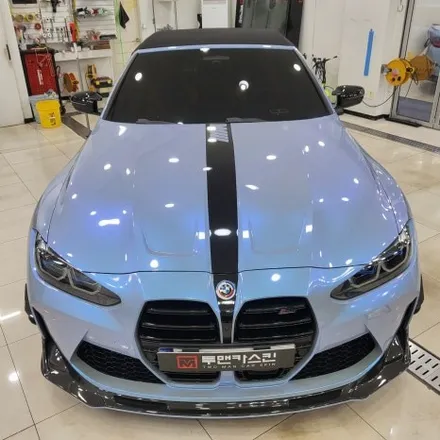 BMW M4 기존 사틴블랙 랩핑 제거 후 오토벨벳 문스톤 그레이 컬러로 전체랩핑 재 시공 해드렸습니다^^ 추가로 커스텀 데칼까지!/ BMW M4 랩핑 전문점 투맨카스킨 / 파주랩핑 / 인천 남동구 논현동