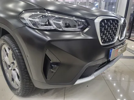 BMW X4 신형 전체랩핑 잘하는곳 / 사틴블랙 전체랩핑 / x4랩핑 전문점 / 예산랩핑 예산군랩핑 / 인천 서구, 부평, 부천