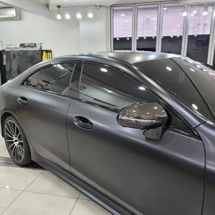 벤츠 CLS450 사틴블랙 전체랩핑 / 라이트 톤다운 작업으로 포스있는 벤츠 CLS 차량으로 만들어 드렸습니다 / 송도랩핑 투맨카스킨 / 인천 남동구 논현동