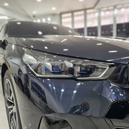 BMW i5 전체 PPF 작업 및 아이코닉글로우 그릴 유광블랙 랩핑 / 인천PPF 전문 / 인천 남동구 논현동