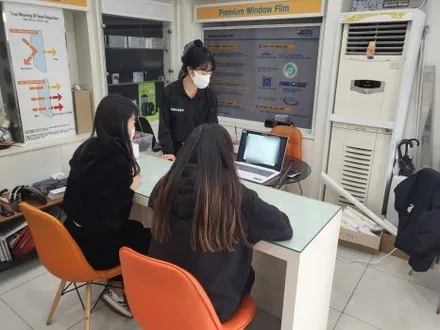 랩핑 원데이클래스 2기 교육완료 / 여성 두분이서 용인에서 인천까지 랩핑을 알아보시기위해 오셨습니다 / 열정을 다해 알려드렸습니다^^ / 랩핑교육 ppf교육 인천랩핑 인천ppf / 인천 서구, 부평, 부천
