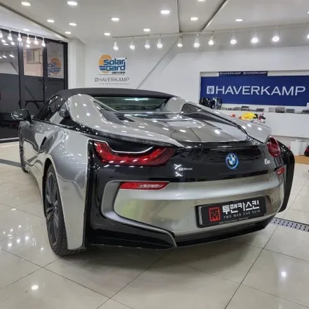 BMW i8 로드스터 퍼스트에디션 전체랩핑 시공 완료 / 에이버리데니슨 글로스 메탈릭 레디오엑티브 / 고급스러운 그린컬러 랩핑 / 인천 미추홀구랩핑 미추홀랩핑 / 투맨카스킨 / 인천 남동구 논현동