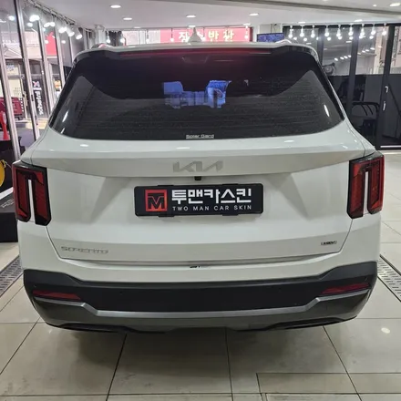 기아 쏘렌토 전·후면 블랙 엠블럼·레터링 교체 | 인천 랩핑 전문점 투맨카스킨 / 인천 남동구 논현동