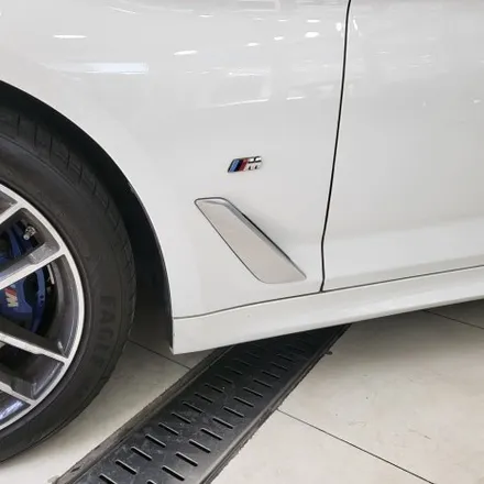 BMW 5시리즈 G30 랩핑제거 , 카본파츠제거, 라이트PPF / 여러군데 업체 비교해보시고 방문 주셨습니다^^ 감사합니다. / 인천랩핑 인천ppf / 인천 서구, 부평, 부천