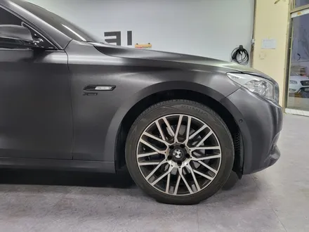 [투맨카스킨]BMW 5gt 전체랩핑 / 실내랩핑 / 브러쉬드블랙메탈릭 / 3m2080 / 인천랩핑 / 논현랩핑 / 시흥랩핑 / 송도랩핑 / 청라랩핑 / 인천 서구, 부평, 부천