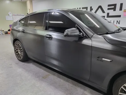 [투맨카스킨]BMW 5gt 전체랩핑 / 실내랩핑 / 브러쉬드블랙메탈릭 / 3m2080 / 인천랩핑 / 논현랩핑 / 시흥랩핑 / 송도랩핑 / 청라랩핑 / 인천 서구, 부평, 부천