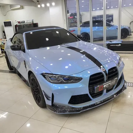 BMW M4 기존 사틴블랙 랩핑 제거 후 오토벨벳 문스톤 그레이 컬러로 전체랩핑 재 시공 해드렸습니다^^ 추가로 커스텀 데칼까지!/ BMW M4 랩핑 전문점 투맨카스킨 / 파주랩핑 / 인천 남동구 논현동