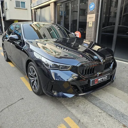 BMW i5 전체 PPF 작업 및 아이코닉글로우 그릴 유광블랙 랩핑 / 인천PPF 전문 / 인천 남동구 논현동