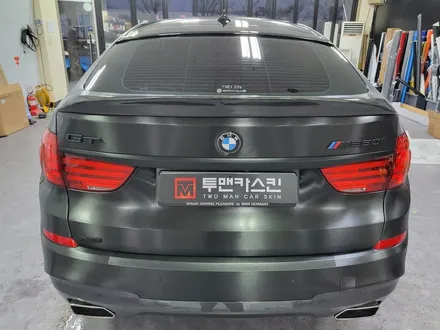[투맨카스킨]BMW 5gt 전체랩핑 / 실내랩핑 / 브러쉬드블랙메탈릭 / 3m2080 / 인천랩핑 / 논현랩핑 / 시흥랩핑 / 송도랩핑 / 청라랩핑 / 인천 서구, 부평, 부천