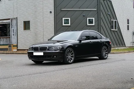 [투맨카스킨] BMW 7시리즈 전체랩핑 / bmw E65 랩핑 / 7시리즈 랩핑 / 글로스메탈릭블랙 / 블랙으로 한층 고급스럽게 꾸미기 / 인천랩핑 / 청라랩핑 / 인천 서구, 부평, 부천