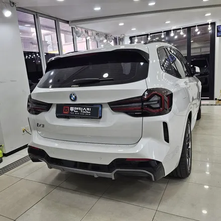 BMW ix3 그릴랩핑 사이드미러랩핑 디퓨져랩핑 / 3m2080 유광블랙 / 인천 남동구 논현동