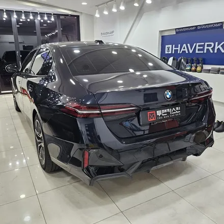 BMW 520i 아이코닉 글로우 그릴 크롬죽이기 — 3M 유광블랙 랩핑 시공 / 인천 남동구 논현동