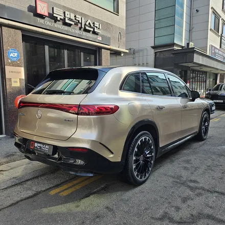 벤츠 EQS 580 SUV 전체랩핑 진행해드렸습니다 / 샴페인골드 전체랩핑 / 전체 크롬죽이기 / 럭셔리 차량으로 만들어 드렸습니다^^ / 시흥랩핑 시흥 랩핑전문점 / 인천 남동구 논현동