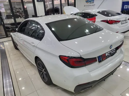 BMW 5시리즈 루프스킨 잘하는곳 / 블랙ppf 루프스킨 / 최고의 광도, 발수력, 필름 수명까지 랩핑지보다 한수 위 / 인천ppf잘하는곳 / 인천 서구, 부평, 부천