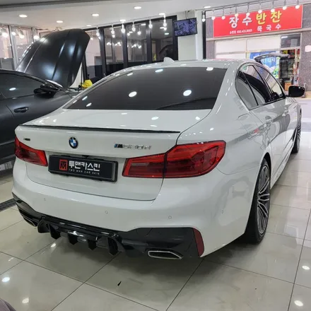 인천랩핑 BMW 5시리즈 루프스킨 작업 / 3m2080 유광블랙 사용 / 조금 더 스포티한 5시리즈 차량 만들기 / 인천 남동구 논현동