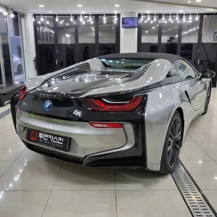 BMW i8 로드스터 퍼스트에디션 전체랩핑 시공 완료 / 에이버리데니슨 글로스 메탈릭 레디오엑티브 / 고급스러운 그린컬러 랩핑 / 인천 미추홀구랩핑 미추홀랩핑 / 투맨카스킨 / 인천 남동구 논현동