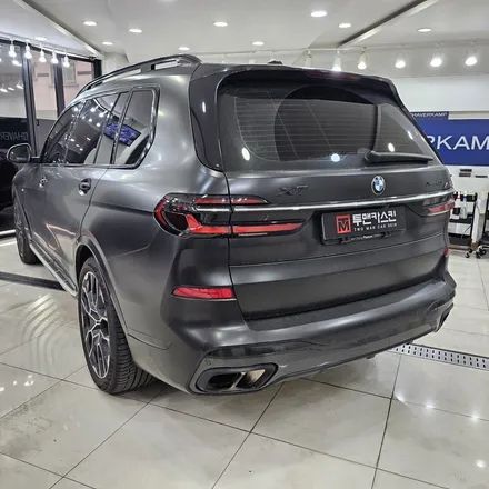 BMW X7 사고 수리 후 재시공! 다시 완벽하게 복원된 사틴블랙 랩핑 │ 인천 랩핑 전문점 투맨카스킨 / 인천 남동구 논현동