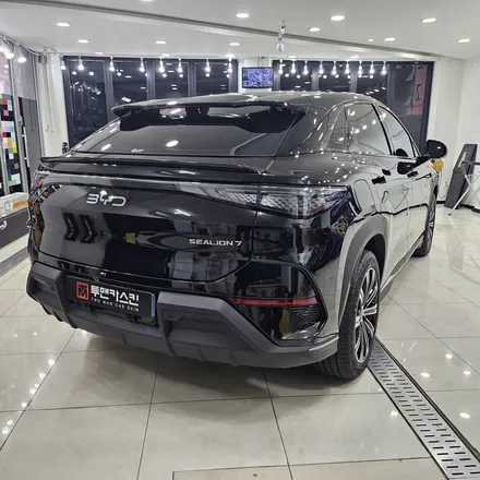 BYD 씨라이언7 전국 1호 투톤 전체랩핑 – 소울무빙레드로 완성된 압도적 존재감 / 인천 남동구 논현동