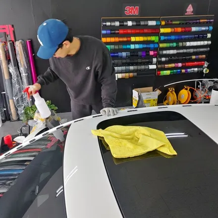 인천랩핑 BMW g30 루프스킨 작업 포스팅 / 작은 포인트로 큰 변화 및 만족감을 주는 포인트랩핑 / bmw 5시리즈 루프스킨 / 청라랩핑 / 인천 남동구 논현동