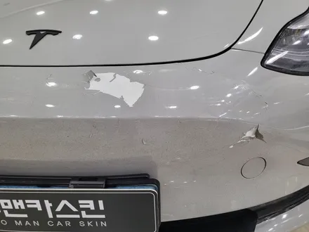 테슬라 모델3 사고랩핑 / 랩핑지 손상으로 재 시공 해드렸습니다 / 남동구랩핑 논현랩핑 / 모델3랩핑 / 인천 서구, 부평, 부천