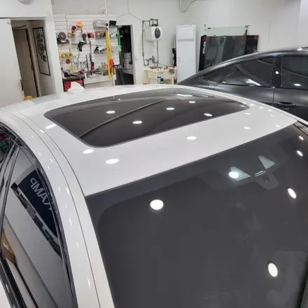 인천랩핑 BMW 5시리즈 루프스킨 작업 / 3m2080 유광블랙 사용 / 조금 더 스포티한 5시리즈 차량 만들기 / 인천 남동구 논현동