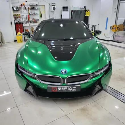 BMW i8 로드스터 퍼스트에디션 전체랩핑 시공 완료 / 에이버리데니슨 글로스 메탈릭 레디오엑티브 / 고급스러운 그린컬러 랩핑 / 인천 미추홀구랩핑 미추홀랩핑 / 투맨카스킨 / 인천 남동구 논현동