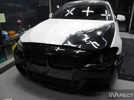 수원루프스킨 BMW528i 사고부위 랩핑 재시공 by.임팩트 / 수원시 권선구 고색동