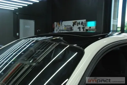 수원 랩핑샵 고광택 블랙유광 BMW 118d 루프스킨 재시공 / 수원시 권선구 고색동