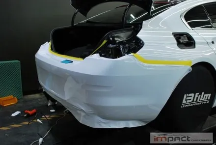 성남 분당 수원 랩핑 필름제거후 BMW640D 화이트 전체 래핑 시공 / 수원시 권선구 고색동