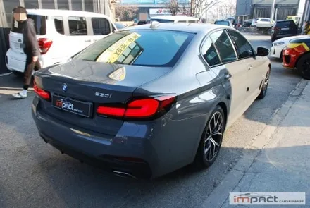 화성 수원 랩핑 BMW5시리즈 윈도우몰딩 , 휀더덕트 크롬죽이기 / 수원시 권선구 고색동