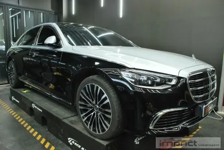 수원 랩핑 벤츠s580 4matic 블랙유광 하단 듀오톤랩핑, 코치라인 시공 / 수원시 권선구 고색동