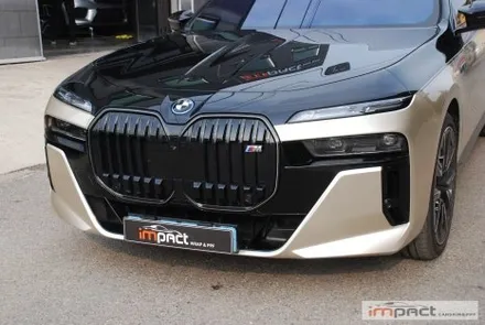 수원 화성 랩핑 BMW i7 고광택 샴페인골드 하단 투톤/듀오톤랩핑 / 수원시 권선구 고색동