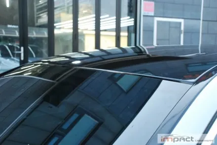 수원 래핑 BMW5시리즈 필름 제거 및 블랙 유광 루프스킨 재시공 / 수원시 권선구 고색동