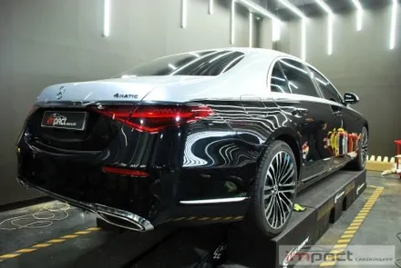 수원 랩핑 벤츠s580 4matic 블랙유광 하단 듀오톤랩핑, 코치라인 시공 / 수원시 권선구 고색동