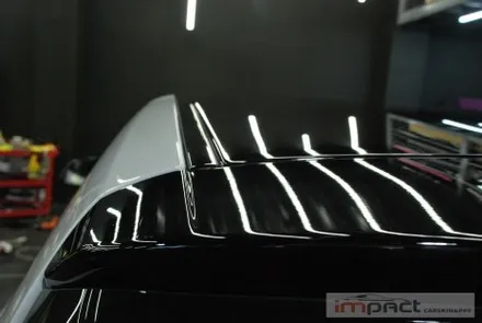 수원 랩핑샵 고광택 블랙유광 BMW 118d 루프스킨 재시공 / 수원시 권선구 고색동