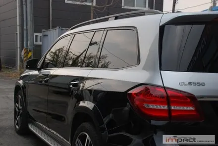 수원 랩핑 벤츠 GLS500 필름 제거 및 하단 고광택 블랙 듀오톤 래핑 재시공 / 수원시 권선구 고색동